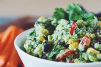 super guacamole #vegan | RECIPE on hotforfoodblog.com