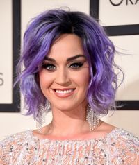 Daisy Miller, chanteuse des Dark Alchemy (Katy Perry)