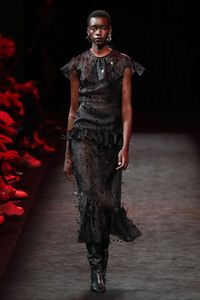 Juan Vidal Madrid Automne-Hiver 2020-2021 - Défilé | Vogue Paris