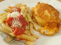 Cheesy lasagna inspired stuffed chicken - Drizzle Me Skinny!Drizzle Me Skinny!