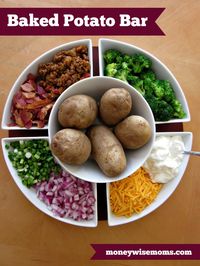 Baked Potato Bar | perfect for parties, potlucks and family reunions this #summer! #food