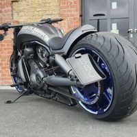 Harley-Davidson V-Rod ‘GEO300’ by Bad Boy Customs