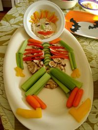 Halloween Party - veggie_skeleton