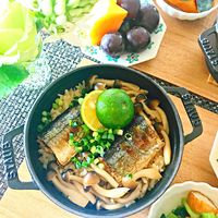 鍋の季節がやってきた!ちゃちゃっと作れてアレンジ自在、小鍋をおうちで楽しもう! | おうちごはん