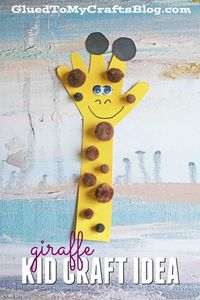 Paper Handprint Giraffe! A fun way to make a giraffe for a zoo unit with preschoolers or kindergartners!