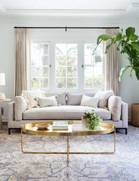 A contemporary sofa that's as versatile as it is stylish. Black metal legs keep the look sleek and clean, perfect for pairing with any transitional aesthetic.