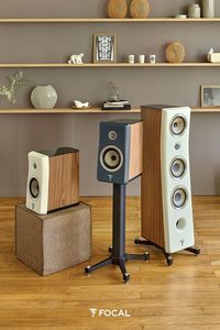 Kanta introduces a new vision for the Premium speaker Uncompromising design totally focused on acoustic performance, with very sophisticated finishes. Give your music incredible style!