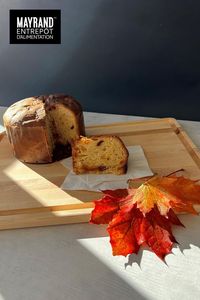 🍎 Pomme canelle ou crème à la citrouille, 2 saveurs de panettones Granducale pour célébrer les couleurs de l'automne. ☕ Simplement accompagné d'une boisson chaude, gâtez-vous en cette longue fin de semaine ! Rendez-vous dans nos magasins à Anjou, Brossard, Laval et Saint-Jérôme, sans carte de membre. #automne #citrouille #couleurs #dimanche #pomme #findesemaine #panettone #magasin #pumpkin #legumesdesaison #quebecois #courge #halloweenpumpkins #courges #autumnpumpkin #courgesetcie #mayrand