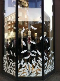 Brompton Road & Kings Road – Christmas Windows 2011 « International Visual