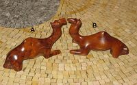 Hand Carved Wooden Kamel Figur - Holzstatue Camel - Camel Spielzeug - Camel Figure - Tier Holz Schnitzerei