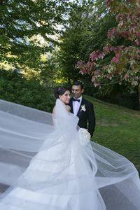 Glamorous White and Gold Ballroom Wedding at the Luxury Fairmont Pacific Rim - MODwedding