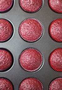 Cupid’s Arrow Cupcakes – bakerella.com