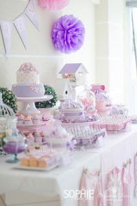 sweet <3 table