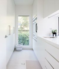 Scullery/laundry