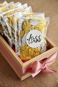 Super cute and luxurious Metallic Gold Confetti Toss Packets for wedding exit! LOVE!
