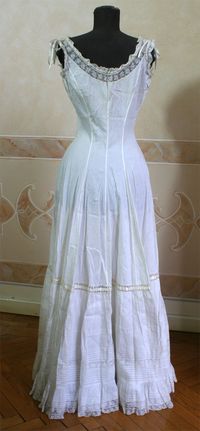 Back of petticoat