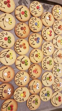 Cute silly faces ideas for round sugar cookies