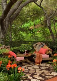 Emphasizing flowers with outdoor pillows and vice versa can be gorgeous!
