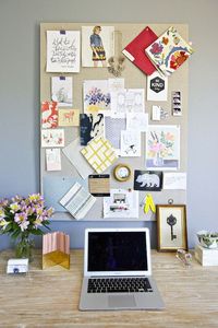 Mira tu vision board cada día y siente todo aquello que deseas. #visionboard #leydelaatracción