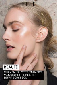 Privées d’institut de beauté, les beautistas peuvent toujours s’offrir une jolie manucure facile à réaliser à la maison.
