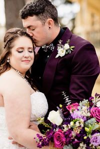 Danni & Pat planned their March wedding at the Tapestry House by Wedgewood Weddings near Fort Collins, Colorado. It was the perfect March day, sunny, warm and no more than a week later Colorado was preparing for a blizzard. Weather changes so quickly in Northern Colorado in the Spring time! This beautiful winter/spring wedding was everything the couple imagined.