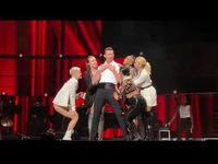 Hugh Jackman -- Gaston (Live) - YouTube