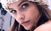 Barbara Palvin GIF