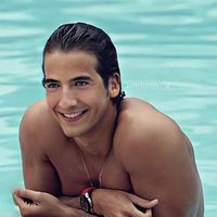 𝑪𝒉𝒂𝒓𝒍𝒚 𝑻𝒐𝒘𝒆𝒓𝒔 🔛🍿 on Instagram: “Dieg☀️ Giraldo 🥵 🎬: Crimen con Vista al Mar • • • #crimenconvistaalmar #carlostorres #carlos1torres1 #peli #peliculacolombiana #actinglife…”