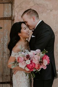 An Intimate, Romantic Wedding at New Orleans Pharmacy Museum in Louisiana