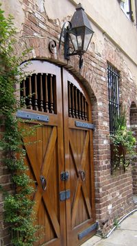 This former carriage entry has been beautifully renovated. Charleston, South Carolina