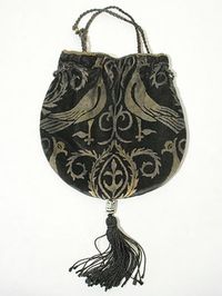 Gallery of 1920s vintage clothing at Vintage Textile