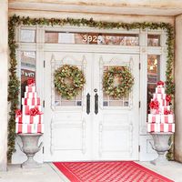giftbox topiaries
