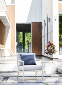 Villa and Villa textures are outdoor performance fabrics that are crafted with 100% solution dyed acrylic. #outdoor #sunroom #performancefabrcic