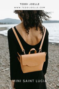 Less waste. Worth the wait. Each piece is meticulously crafted by our small team in Spokane, Washington with a production time of 3-4 weeks. With a made to order production model, we drastically reduce excess and waste by only producing what we sell.
