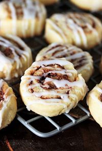 Chocolate Crinkle Cake Mix Cookies | The Kitchen is My Playground