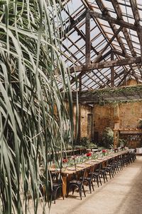 Slow wedding en un invernadero · Foto, The Visual Partners · Wedding planner, Happy Endings Barcelona