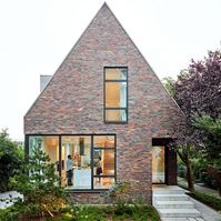 HÄUSER-AWARD 2018: 1. Preis - Backsteinhaus Straßenseite. #Haus #Architektur