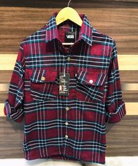 *VANS* *JACKET STYLE WINTER SHIRT * HEAVY TICH BUTTON PREMIUM ARTICLE ONLY FOR PREMIUM CUSTOMERS *SIZE M L XL* *Imported WARM FABRIC * Full sleeves 😍Awesome quality 😍 *Only 1100rs plus ship 🚢 * Note :: plz Don’t COMPARE WITH CHEAP QUALITY product * * BEST FOR PERSONAL USE * Ship only 70 rs Hurry BOOK NOW FAST 👣👣🏃♂🏃♂🏃♂🏃♂🏃♂🏃♂👔