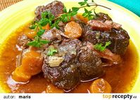 Hovězí na burgundský způsob recept - TopRecepty.cz