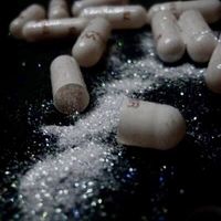 Aesthetics And Playlists — “Party Girls Don’t Get Hurt” Chandelier - Sia...