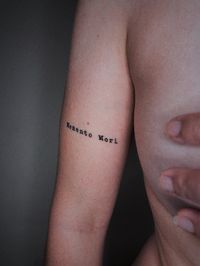 Memento mori tatoo by @litha.tatoo