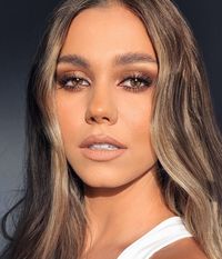 Smoky eye doré fumé
