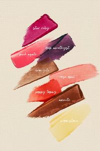 A hydrating, Vitamin C-infused plumping lip gloss that delivers a wash of glossy color without the sticky feels. Made with Coconut Oil + Pomegranate Extract + Jojoba Seed Oil. Works for all skin types. "I love the high-gloss finish without the annoying sticky feels" -Jessica Alba, Honest Founder