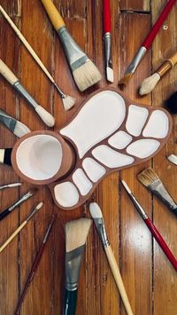 Pendleton Clay Things on Instagram: "Ceramic paint palette & brush cup #wip🎨 Onto the bisque fire. Happy Friday, y’all! Get some rest, get outside, and make a thing if you can. • • • #homestudio #instapottery #ceramicdesign #handmadeceramics #madeinkentucky #claylove #loveceramic #potterylovers #clayaddict #ceramics #pottery #clay #handbuiltceramics #instagram #reels #ceramicpaintpalette #ceramicpalette #claypaintpalette #painter #paintbrush #paintpalette #paintersofinstagram"
