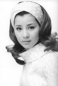 Yoshinaga Sayuri (吉永小百合) 1945-, Japanese Actress