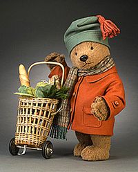 R. John Wright Paddington Goes To Market Iove paddington!