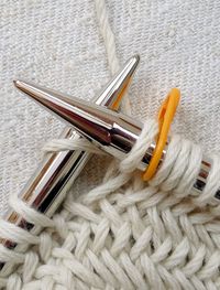 herringbone stitch, tutorial by Purl Bee (on circular needle)