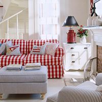 Love the casual feel of this room!