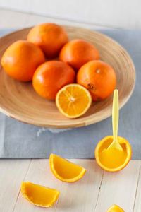 Gelatina casera de naranja (cómo hacer gelatina de fruta natural) | PequeRecetas