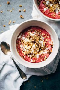 Inner Goddess Raspberry Breakfast Bowls #raspberry #breakfast #healthy